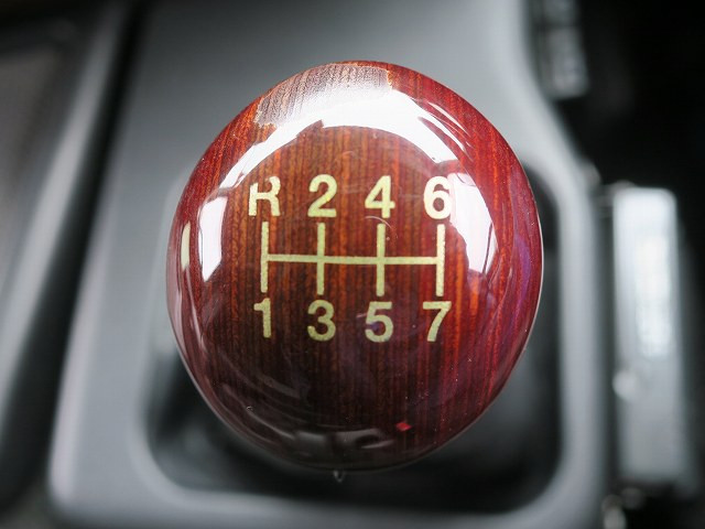 中古トラック 日野クレーン付平ボディ #19