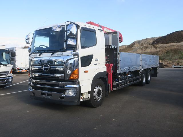 日野　クレーン付