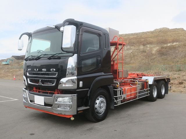 2013 Mitsubishi Fuso Super Great, large arm roll, 22-ton truck, ShinMaywa twin hoist, 2 differentials, 10.3-ton payload, 420 horsepower 