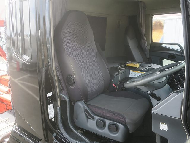 中古トラック 三菱ふそうアームロール ＃18