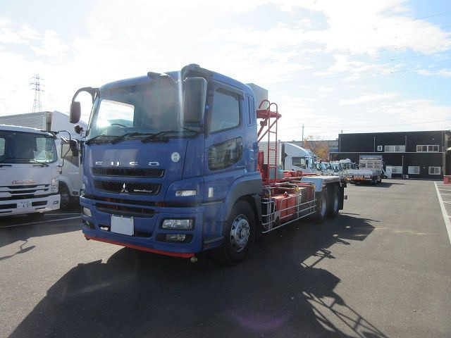 三菱ふそう　アームロール／フックロール