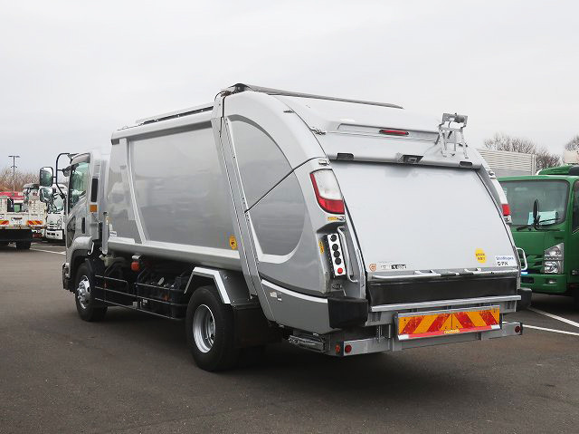 中古トラック いすゞ フォワード 増トンパッカー車（塵芥車）