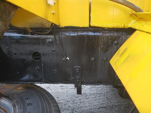 中古トラック UDトラックス ビッグサム 大型道路作業車