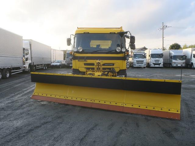 中古トラック UDトラックス除雪塩カリ散布車 ＃7