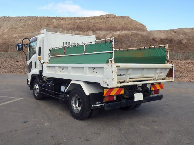 中古トラック いすゞダンプ ＃4