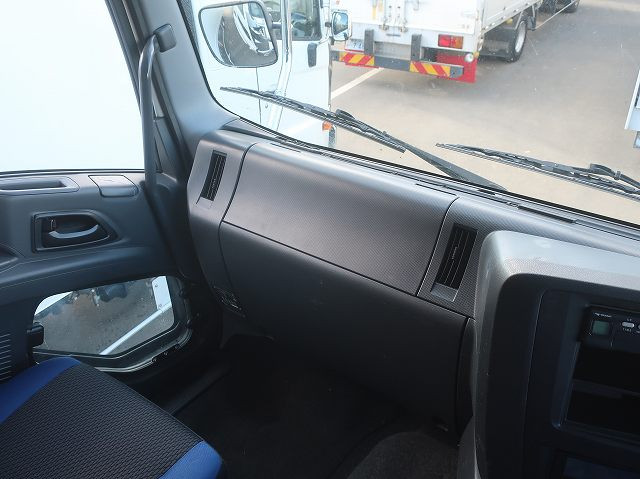 中古トラック いすゞアルミウィング ＃13