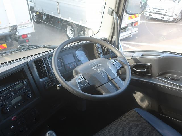 中古トラック いすゞアルミウィング ＃14