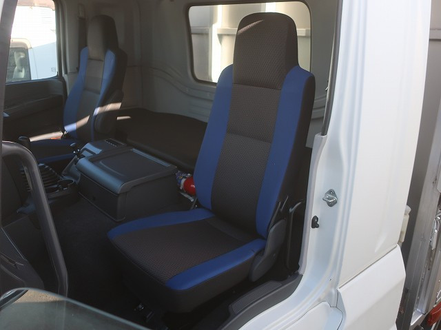 中古トラック いすゞアルミウィング ＃21