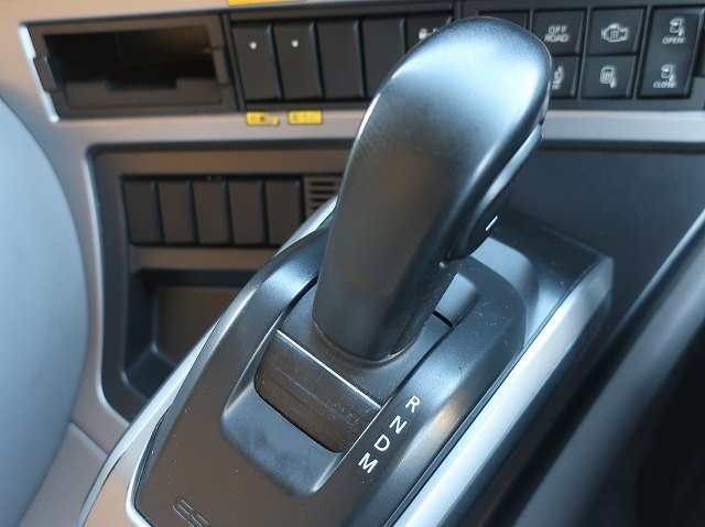 中古トラック UDトラックス平ボディアルミブロック ＃15