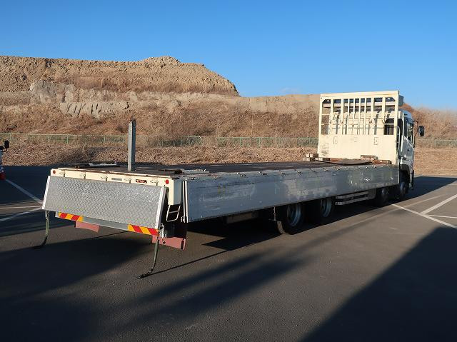 中古トラック UDトラックス平ボディアルミブロック ＃6