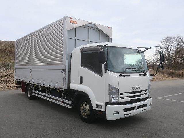 中古トラック いすゞ フォワード 中型アルミウィング