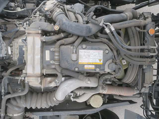 中古トラック いすゞ フォワード 中型アルミウィング