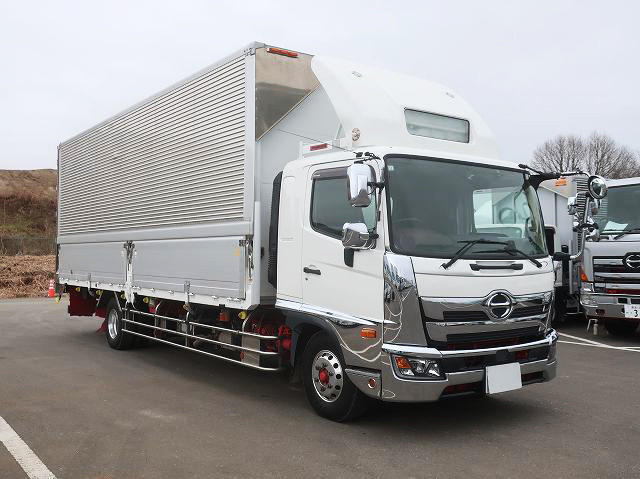 中古トラック 日野 レンジャー 中型アルミウィング