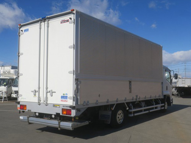 中古トラック いすゞアルミウィング ＃3