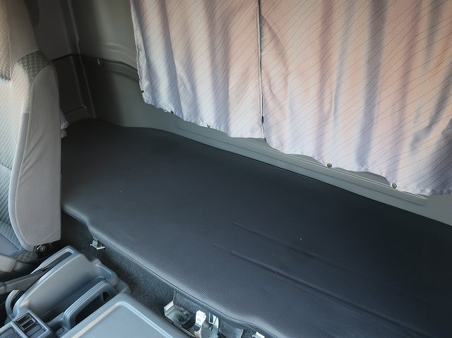 中古トラック いすゞ フォワード 中型アルミウィング