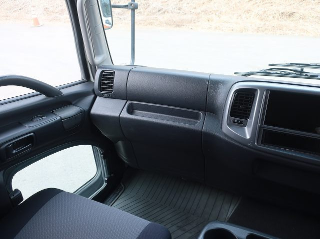 中古トラック 日野 レンジャー 増トンアルミウィング