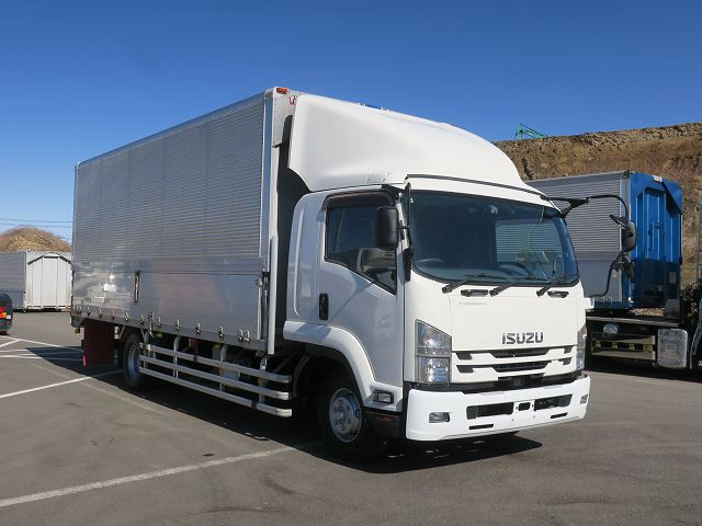 中古トラック いすゞアルミウィング ＃2