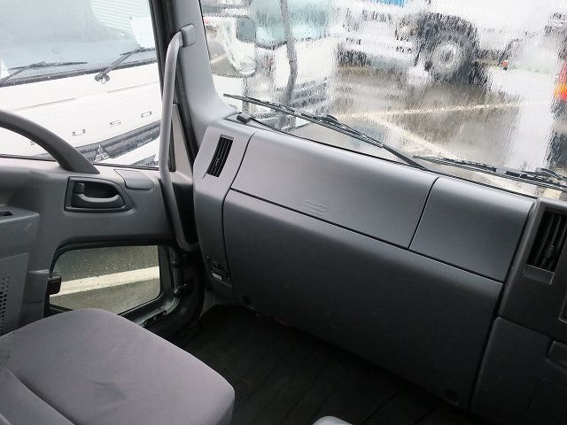 中古トラック いすゞアルミウィング ＃13