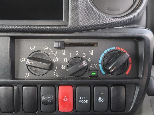 中古トラック トヨタ ダイナ 小型高所作業車