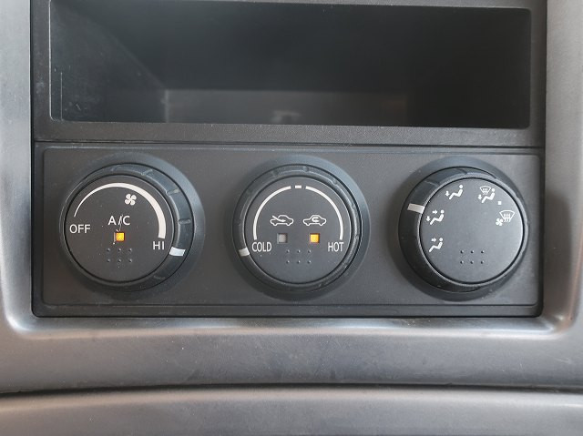 中古トラック UDトラックスコンクリートミキサー車 #21