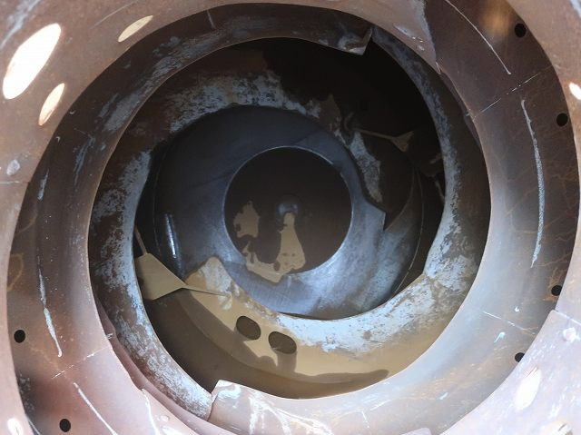 中古トラック UDトラックスコンクリートミキサー車 ＃7