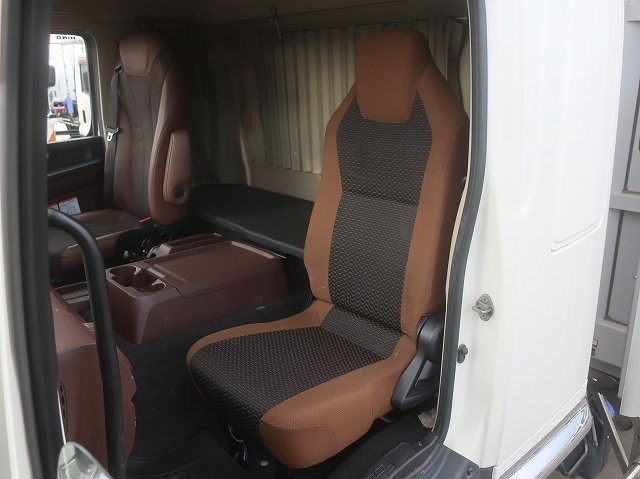 中古トラック 日野アルミウィング ＃22