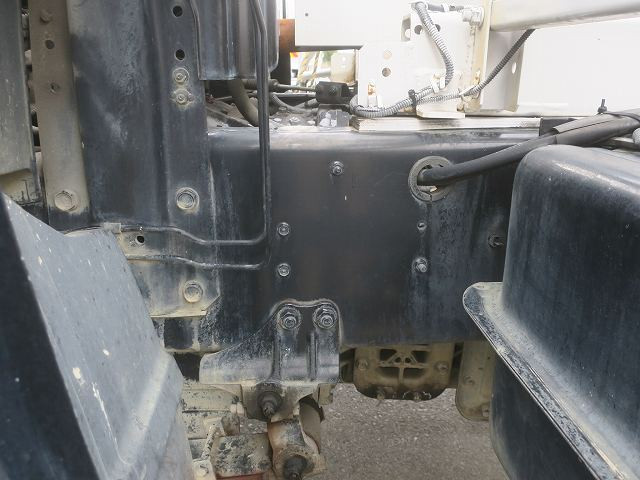 中古トラック いすゞコンクリートミキサー車 #13