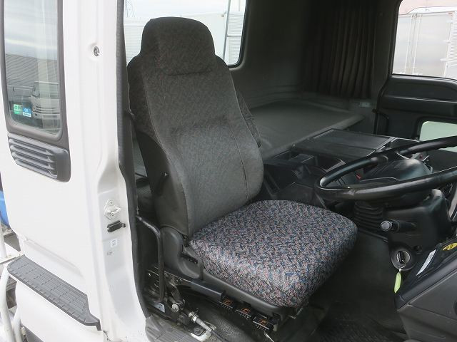 中古トラック いすゞコンクリートミキサー車 ＃16