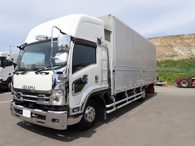  いすゞアルミウィング