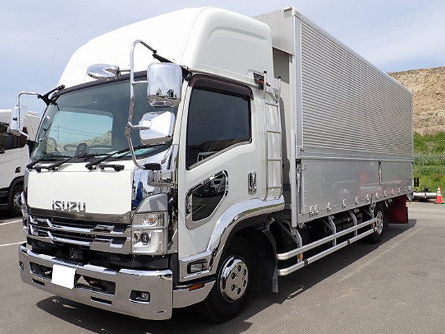 中古トラック いすゞアルミウィング