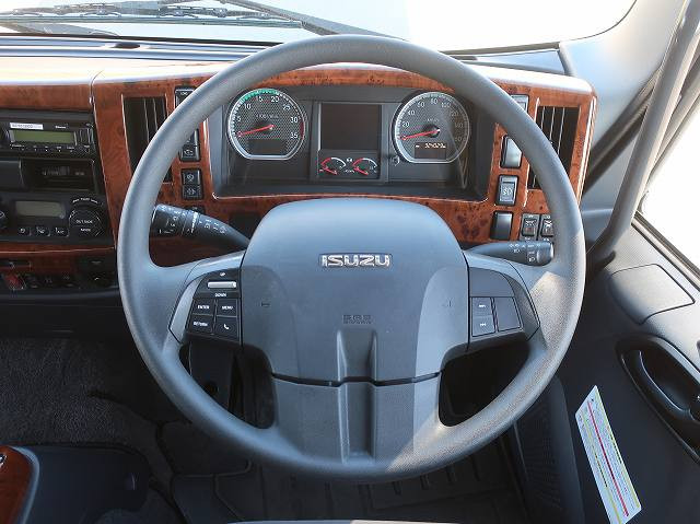 中古トラック いすゞアルミウィング ＃15