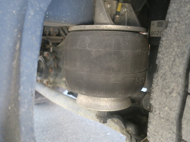 中古トラック いすゞアルミウィング ＃10