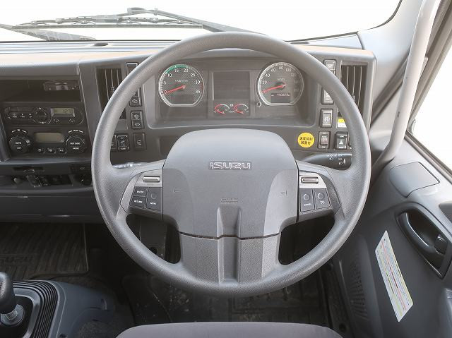 中古トラック いすゞアルミウィング ＃17