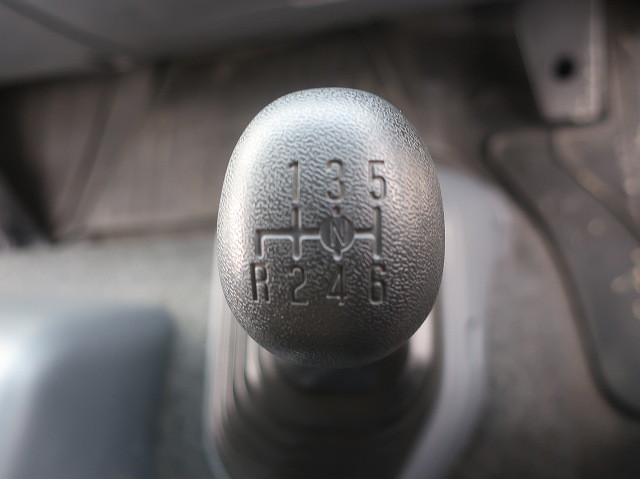 中古トラック いすゞ フォワード 増トンアルミウィング