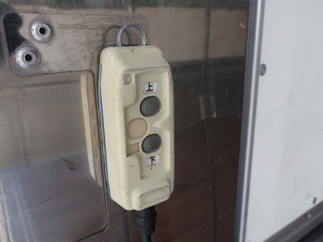 中古トラック いすゞ フォワード 増トンアルミウィング