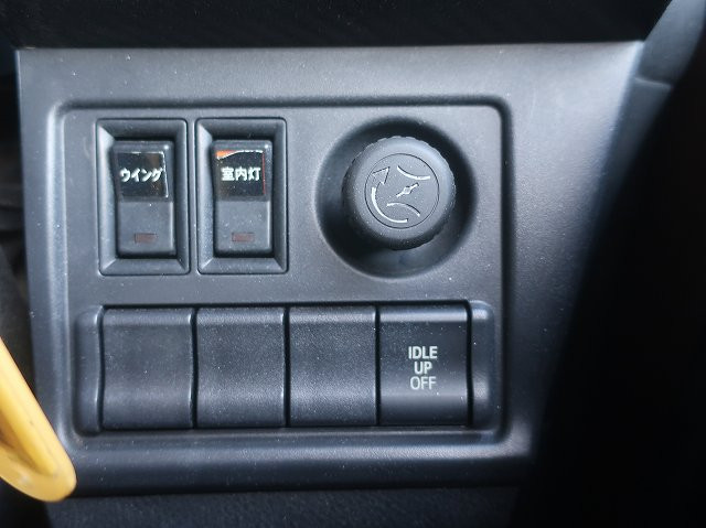 中古トラック 日野 レンジャー 中型アルミウィング