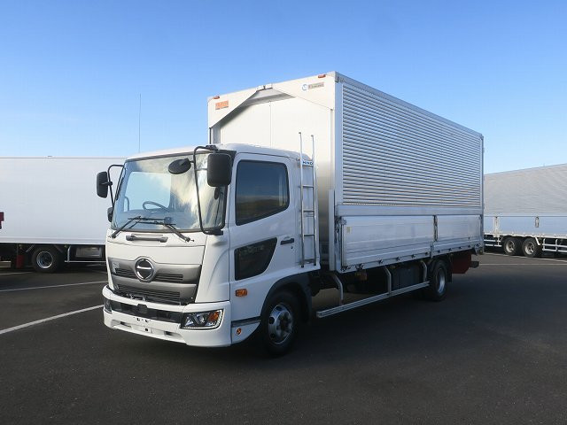 日野　アルミウィング／幌ウィング