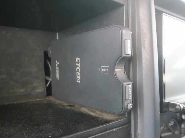 中古トラック いすゞクレーン付平ボディ ＃20