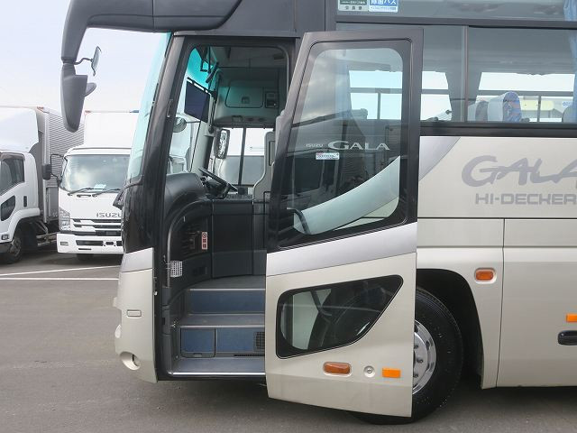 中古トラック いすゞ観光バス ＃6