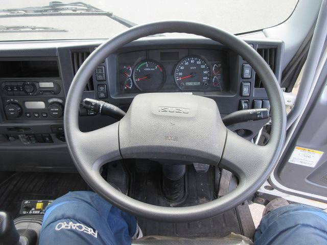 中古トラック いすゞ フォワード 中型ダンプ