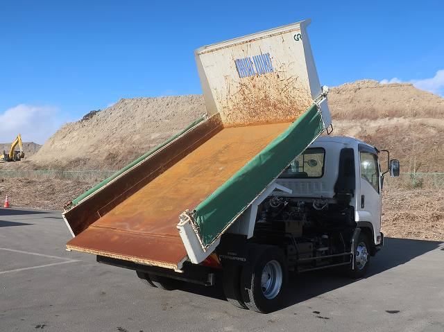 中古トラック いすゞ フォワード 中型ダンプ