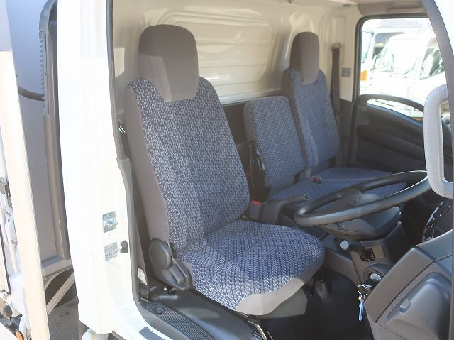 中古トラック いすゞアルミウィング ＃12