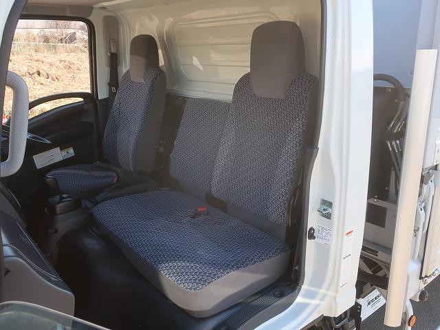 中古トラック いすゞアルミウィング ＃23