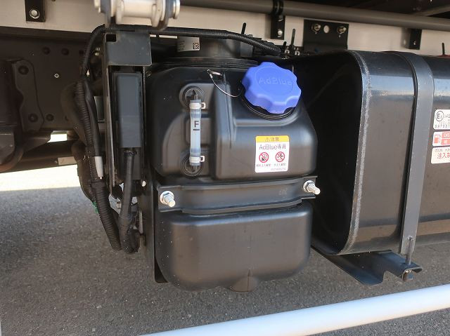 中古トラック いすゞアルミウィング ＃10