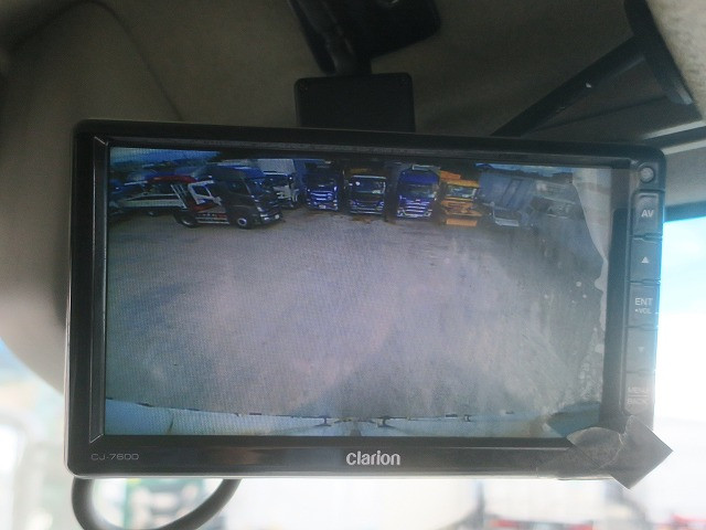 中古トラック いすゞ冷凍バン ＃20