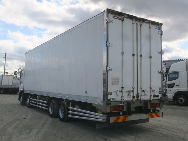 中古トラック いすゞ冷凍バン ＃4