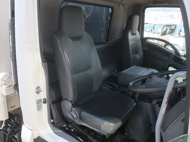 中古トラック いすゞダンプ ＃13