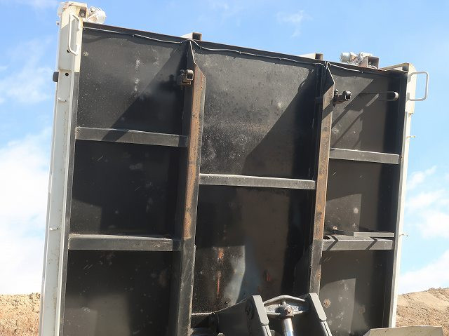 中古トラック いすゞダンプ ＃9