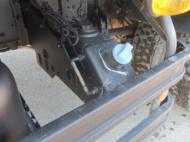 中古トラック 三菱ふそうクレーン付平ボディ ＃11