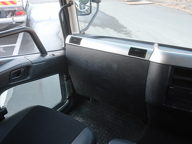 中古トラック 三菱ふそうクレーン付平ボディ ＃14